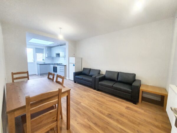 Durley Avenue, Pinner, HA5